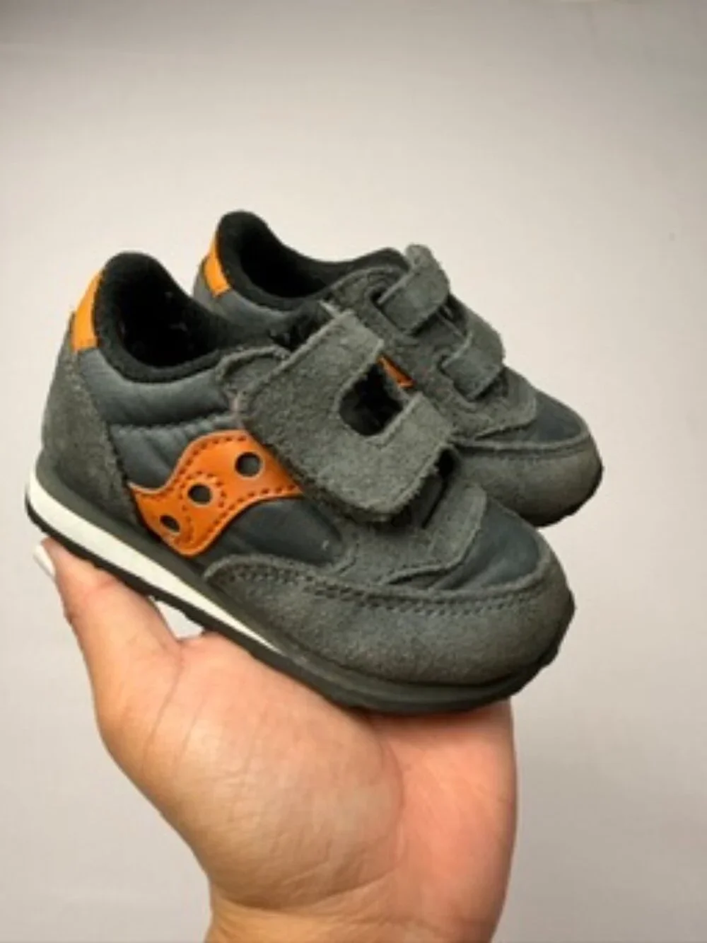 Saucony Jazz Toddler Sneakers Size 4.5 Gray Orange Hook Loop